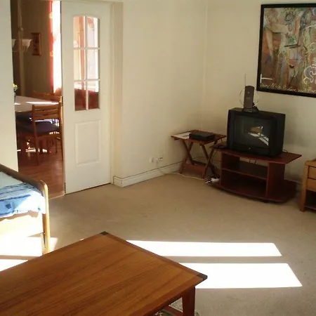 Old アパート リガ